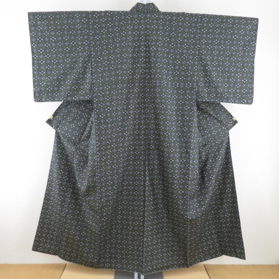 紬 着物 アンサンブル 羽織付 花菱格子文様 袷 バチ衿 緑黒色 正絹