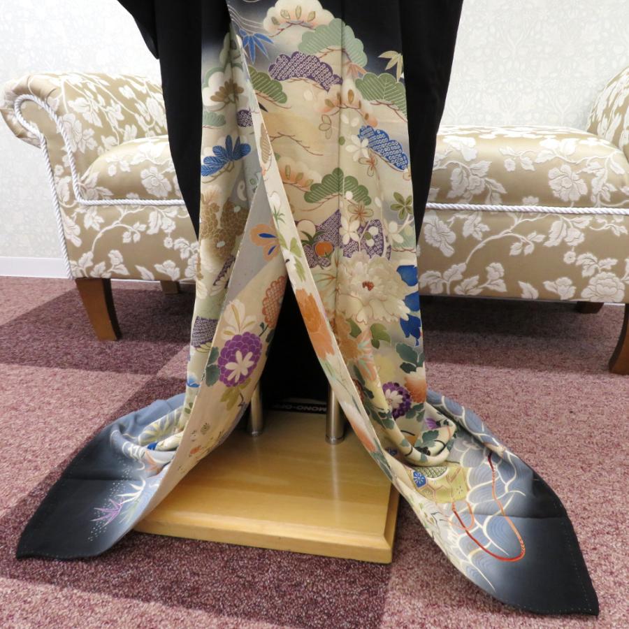 黒留袖 アンティーク 昔着物 正絹 黒 多色 金 扇 鼓 花々 宝文様 刺繍 