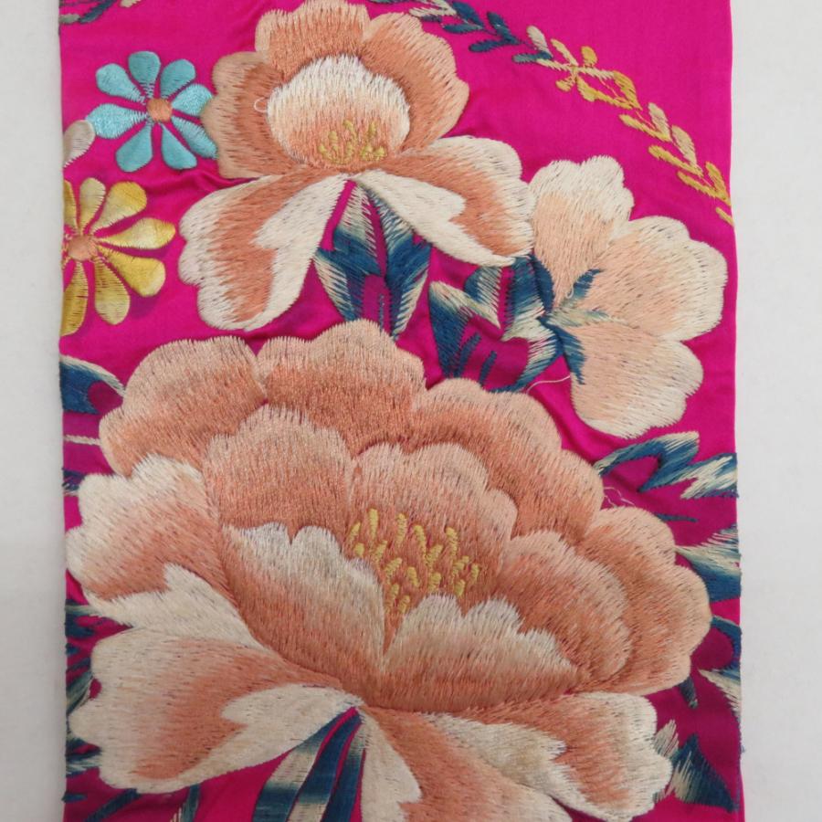 半幅帯 アンティーク 絹 日本刺繍 希少 花柄 ピンクｘベージュｘ青 仕立て上がり 長さ348cm 【キモノオフ野々市若松店】 半幅帯 アンティーク 絹 日本刺繍 希少 花柄 ピンクxベージュx青