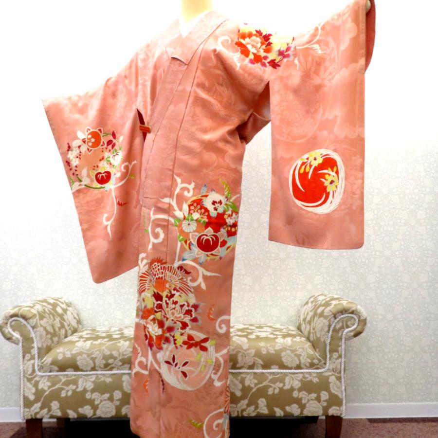 正絹アンティーク訪問着　くすみピンク　地紋　御所車　一つ紋 正絹アンティーク訪問着 くすみピンク 地紋 御所車 一つ紋 訪問