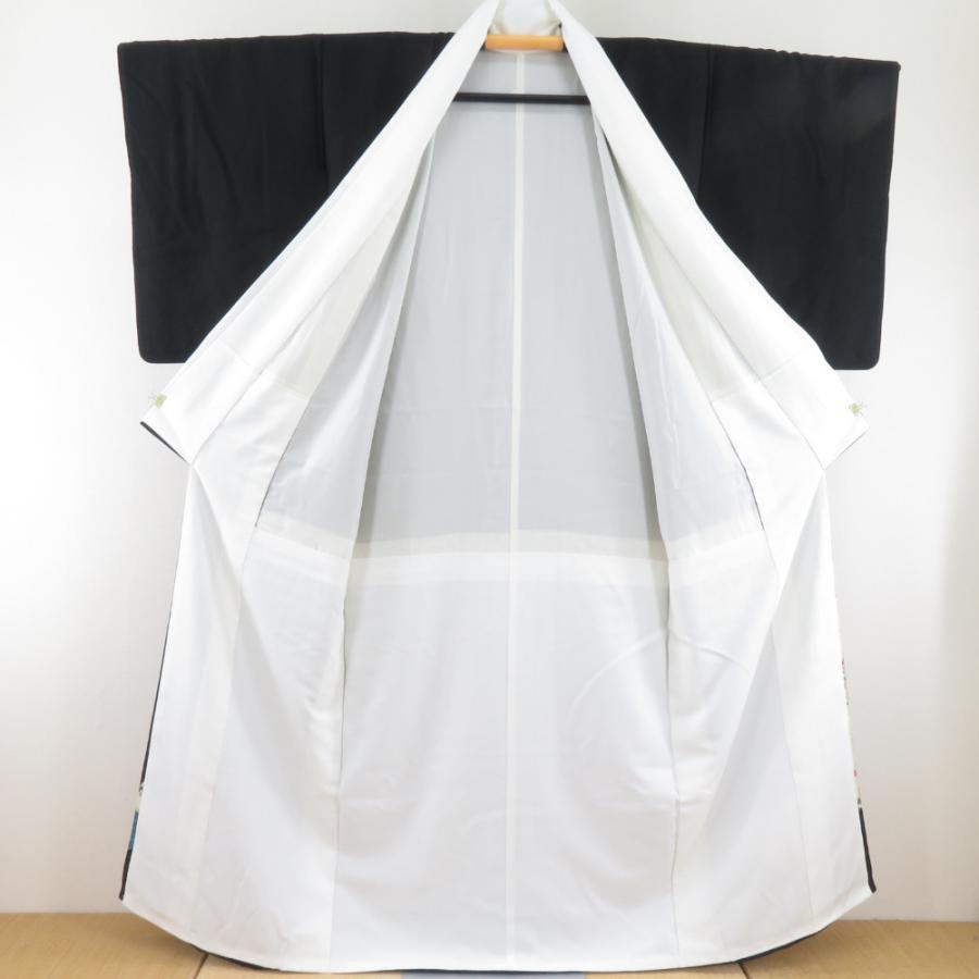 本加賀友禅 黒留袖 鶴見保次 鴛鴦に花風景柄 正絹 袷 広衿 比翼付 落款入 作家物 本場加賀友禅染 礼装 フォーマル 仕立て上がり 身丈157cm 本加賀友禅 黒留袖 鶴見保次 鴛鴦に花風景柄 正絹 袷 広衿 比翼付 落款