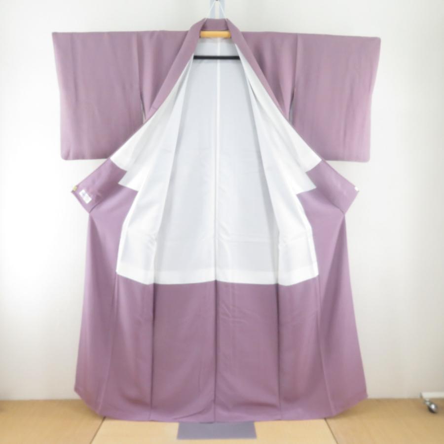 色無地 袷 黄金繭糸 薄紫色ｘ金色 唐草模様 一つ紋 蔦紋 正絹 広衿 仕立て上がり着物 身丈158cm 【キモノオフ野々市若松店】 色無地 袷 黄金繭糸 薄紫色x金色 唐草模様 一つ紋 蔦紋 正絹 広衿