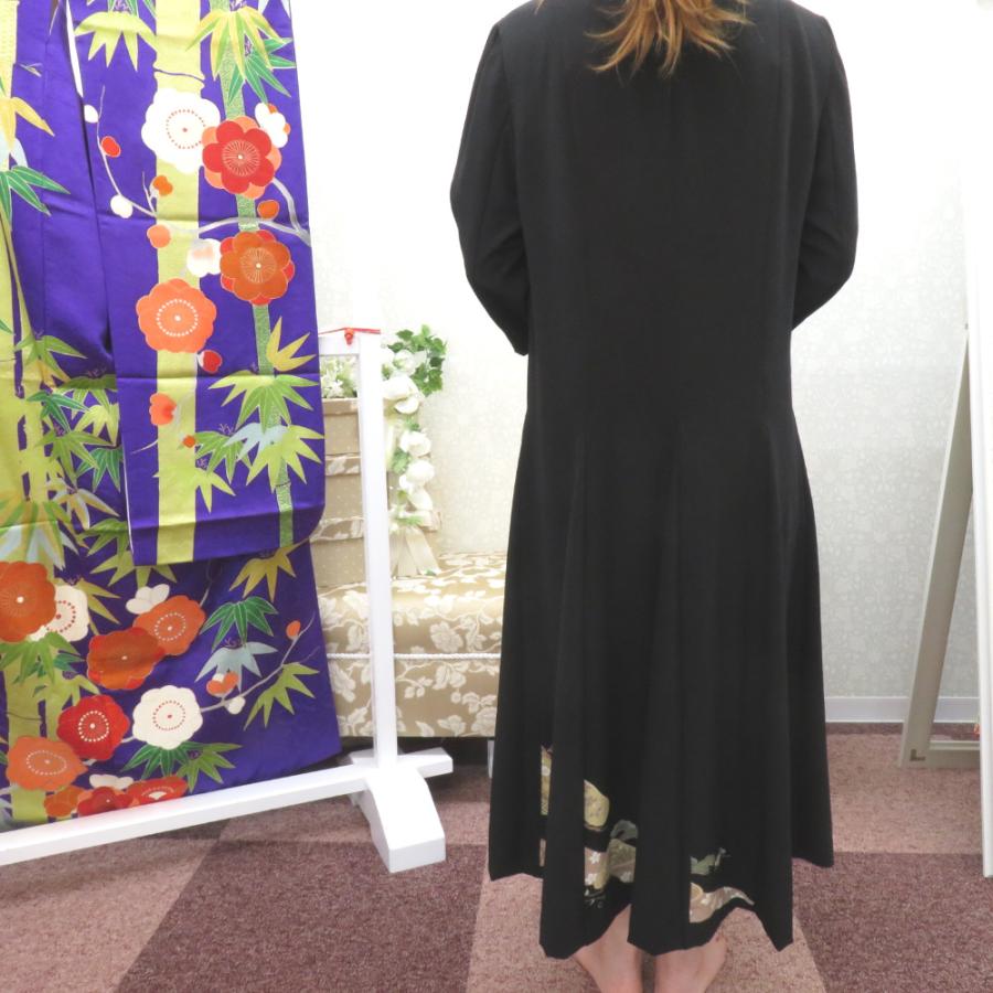 黒留袖 黒留袖ワンピース 松に花々文様 正絹 箔入り Mサイズ 礼装