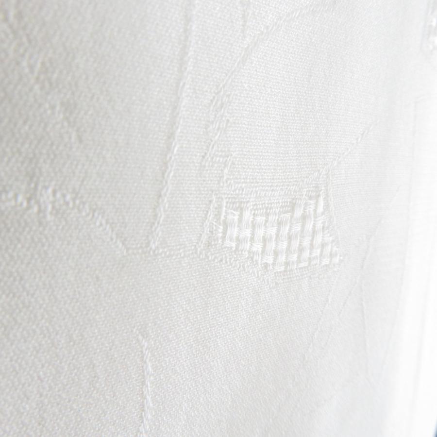 襦袢 礼装用 白色ｘ金色ｘ銀色 箔入り 小梅模様 正絹 地紋入り 半衿付き 広衿 長襦袢 仕立て上がり 女性着物用 身丈130cm |  | 03