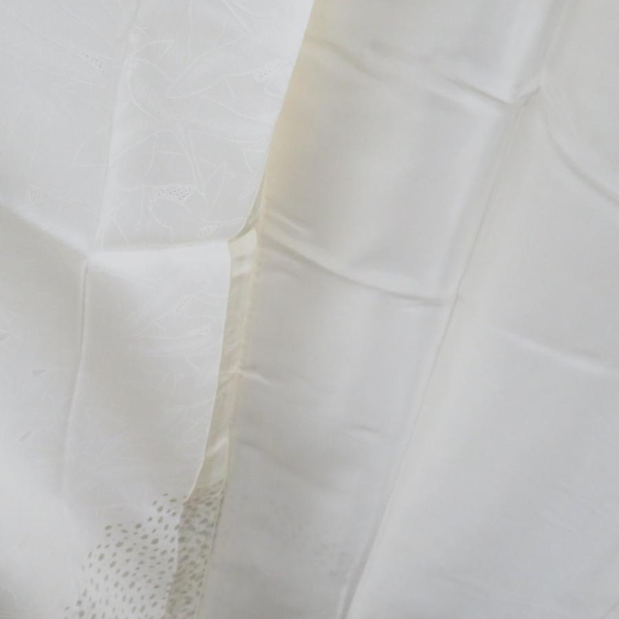 襦袢 礼装用 白色ｘ金色ｘ銀色 箔入り 小梅模様 正絹 地紋入り 半衿付き 広衿 長襦袢 仕立て上がり 女性着物用 身丈130cm |  | 07