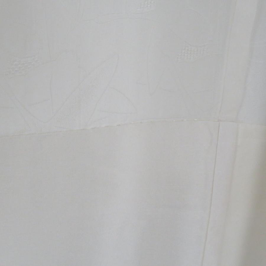 襦袢 礼装用 白色ｘ金色ｘ銀色 箔入り 小梅模様 正絹 地紋入り 半衿付き 広衿 長襦袢 仕立て上がり 女性着物用 身丈130cm |  | 08