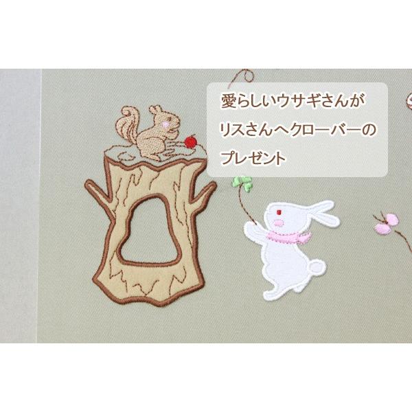 名入れ ベビー アルバム 台紙10枚付き 台紙が増やせる 刺繍名入れベビーフォトアルバム ベビーアルバム 名入れアルバム 出産祝い ウサギとリスの画像
