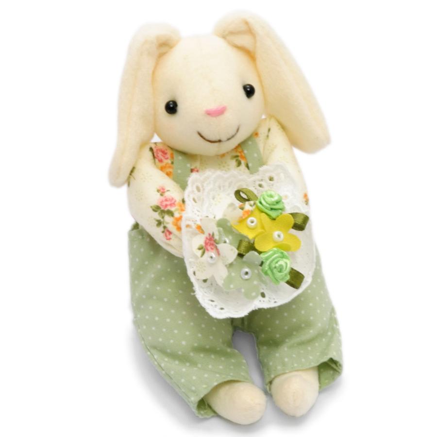 手芸キット】小さなぬいぐるみ おすわり花うさぎ ほのぼのクリーム他