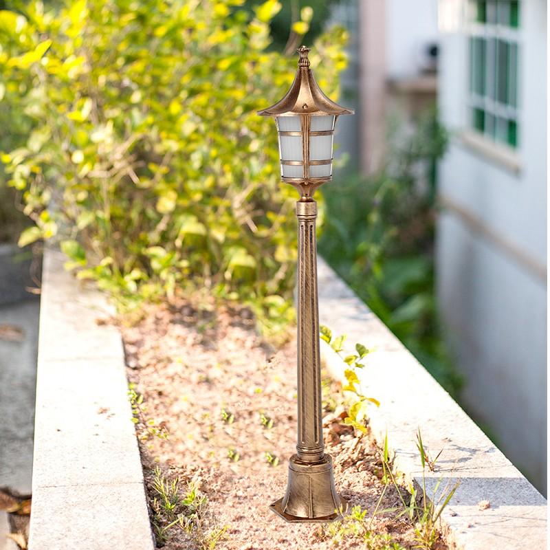 庭園灯 外灯 照明 ポール灯 門柱灯 門灯 ガーデンライト 防水 照明器具 アプローチ エクステリア レトロ エントランス 玄関照明 屋外 アンティーク風 庭先 Cpd33 1 花小町 通販 Yahoo ショッピング