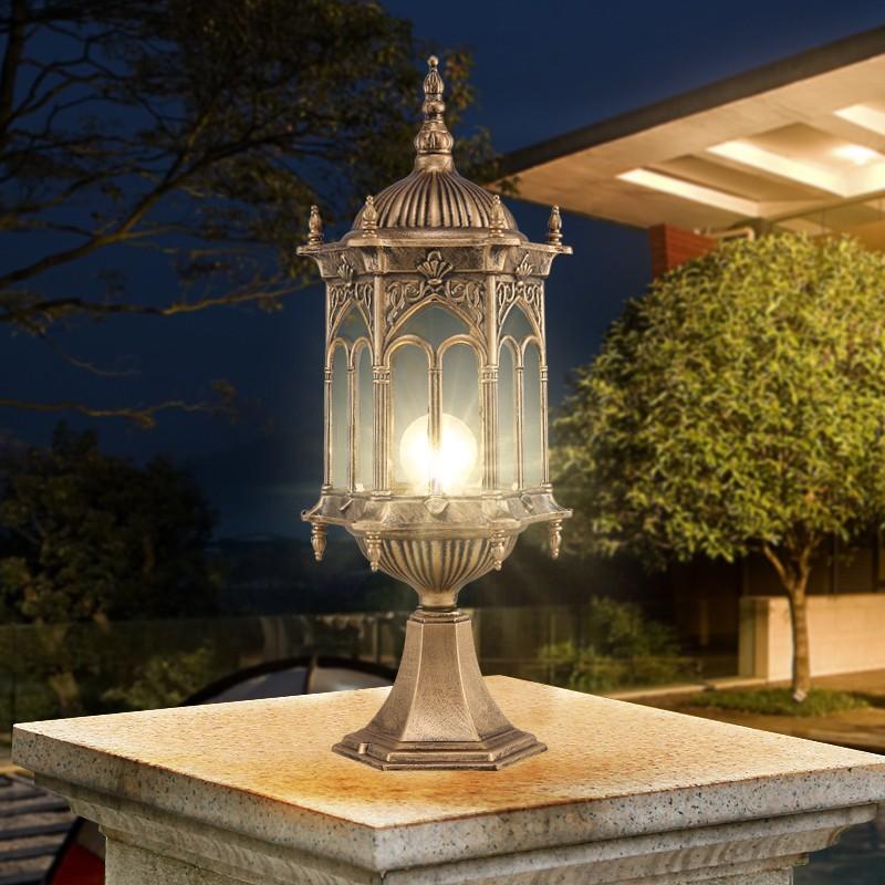 屋外 照明 門柱灯 門灯 照明 器具 エクステリア 玄関照明 柱上付け照明 庭園灯 エントランス 外灯 レトロ 防水 スタンドライト ガーデンライト アンティーク風 Zm122 花小町 通販 Yahoo ショッピング