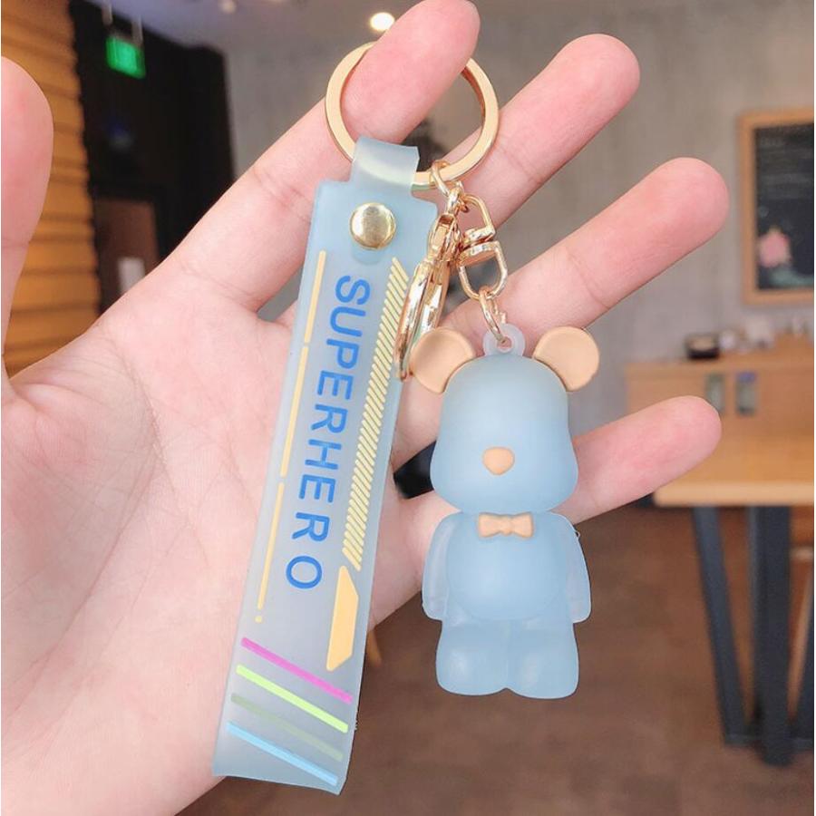 キーホルダー くま シリコン 熊チャーム バッグアクセサリー 鍵 車用 かわいい バッグチャーム Sale 104 Off