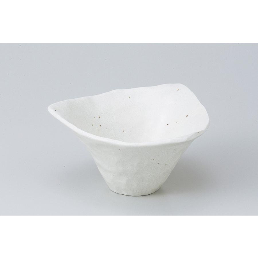 和食器 白結晶三角 小鉢 ボウル カフェ 食器 陶器 おうち おしゃれ プチ ミニ 日本製 S 小さな器のお店 ココットポット 通販 Yahoo ショッピング