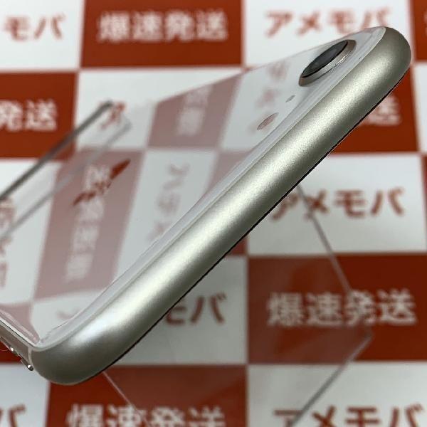 iPhoneSE 第3世代 64GB Softbank版SIMフリー スターライト 中古｜cod｜03