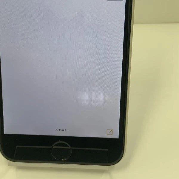 iPhoneSE 第3世代 128GB SoftBank版SIMフリー MMYG3J/A 訳 中古