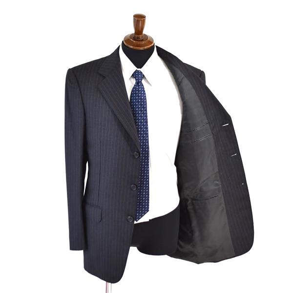 美品 伊製 エルメネジルドゼニア 3つボタン シングル スーツ 48 / Y8 / L〜XL チャコールグレー ストライプ 2142S9 4TJ061 | ZEGNA | 01
