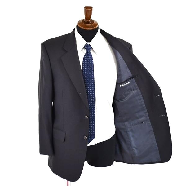 ダックス DAKS 2つボタン シングル スーツ AB5 / M ダークグレー 袖口3つ釦 ツータック 日本製 春秋冬対応 5TB012 | DAKS | 01