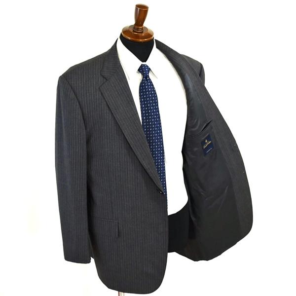 ブルックスブラザーズ 2つボタン シングルスーツ XL AB8 ダークグレー ストライプ 袖口3つ釦 開き見せ 19-01-2304-03-59 春夏  5XI043 |  | 01