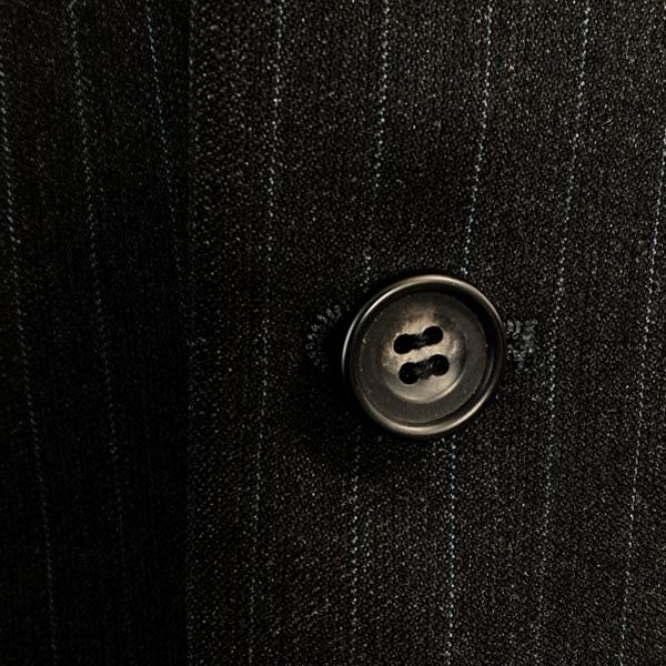 HARDY AMIES 2パンツ 2つボタンシングル スーツ AB7 L ダークグレー ストライプ ツータック 春秋冬対応 開き見せ 304208-019-1147 6UG012 | ブランド登録なし | 04