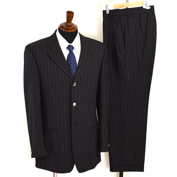 ヴェルサーチ 3つボタン シングルスーツ M A6 ダークグレー ストライプ かぶせ銀ボタン 開き見せ VERSACE 28F2K3 合物 春秋 6XA069 | VERSACE