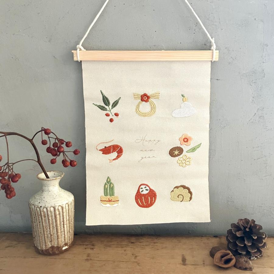 お正月タペストリー ハンドメイド 古布 アンティーク 新年 お飾り お正月飾り タペストリー しめ縄 かわいい 刺繍 壁掛け おせち