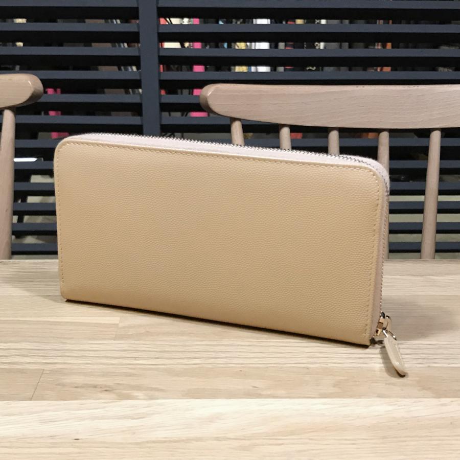 CHANEL キャビアスキン ドーヴィル 長財布 スタッズ ココマーク シャネル