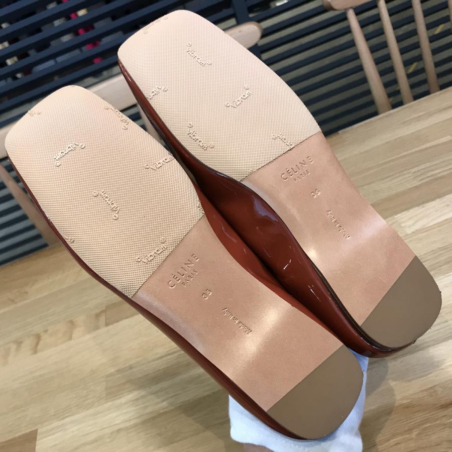 CELINE（セリーヌ） 【新品未使用】セリーヌ スクエアトゥ サンダル