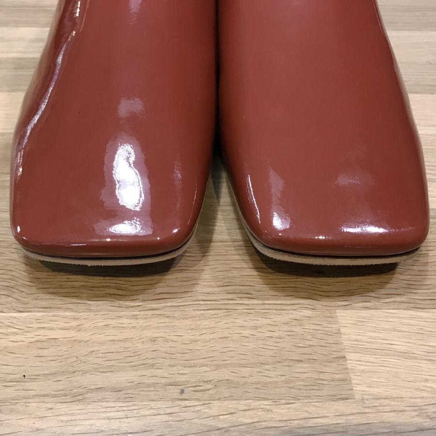 CELINE（セリーヌ） 【新品未使用】セリーヌ スクエアトゥ サンダル