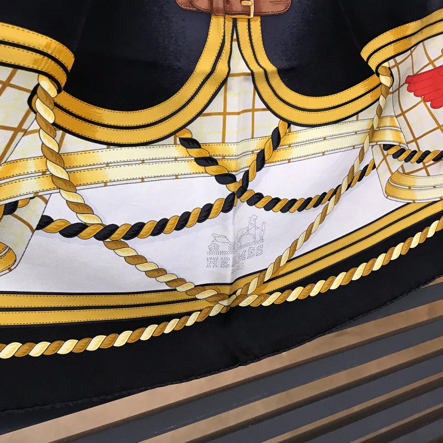 HERMES 【新品同様】 エルメス カレウォッシュ 90 馬の礼装 HERMES 【新品同様】 エルメス カレウォッシュ 90 馬の礼装