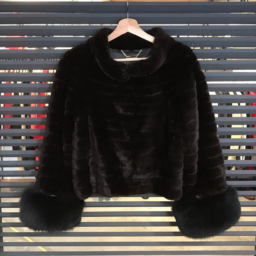 LOEWE/ロエベ フレア 軽量 毛皮 フォックス ショートコート リアルファー LOEWE/ロエベ フレア 軽量 毛皮 フォックス ショートコート リアル