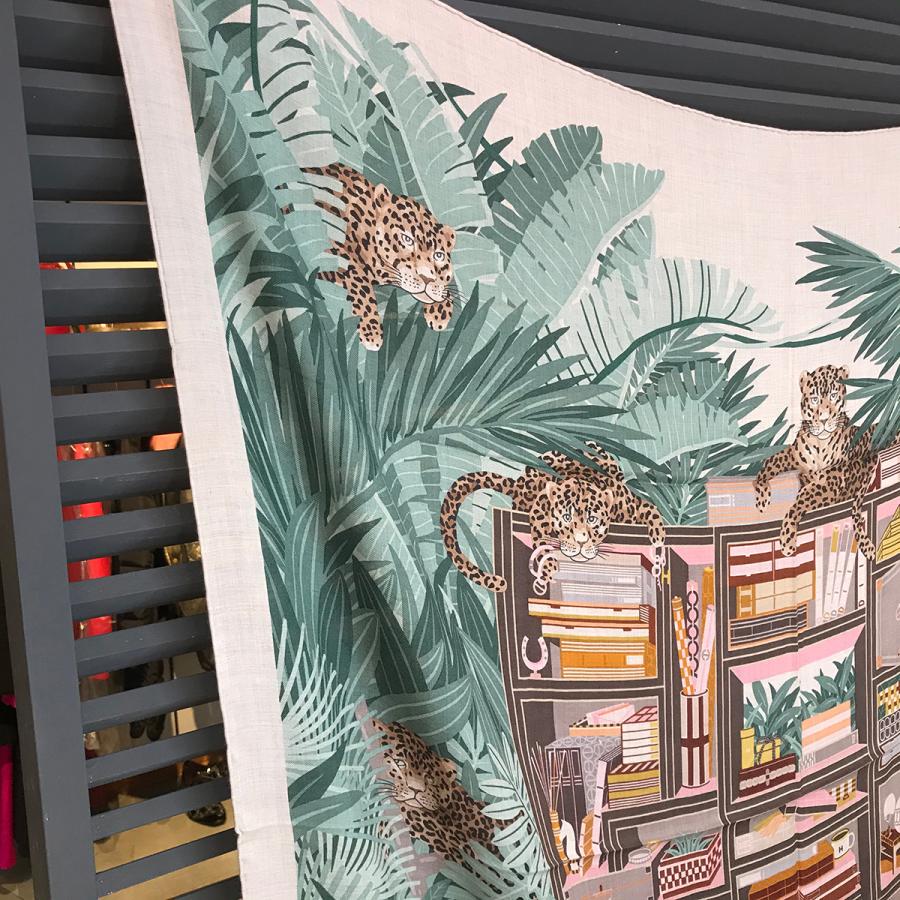 HERMES 【新品同様】 エルメス カレジェアン140 大判ショール 12 HERMES 【新品同様】 エルメス カレジェアン140 大判ショール 12
