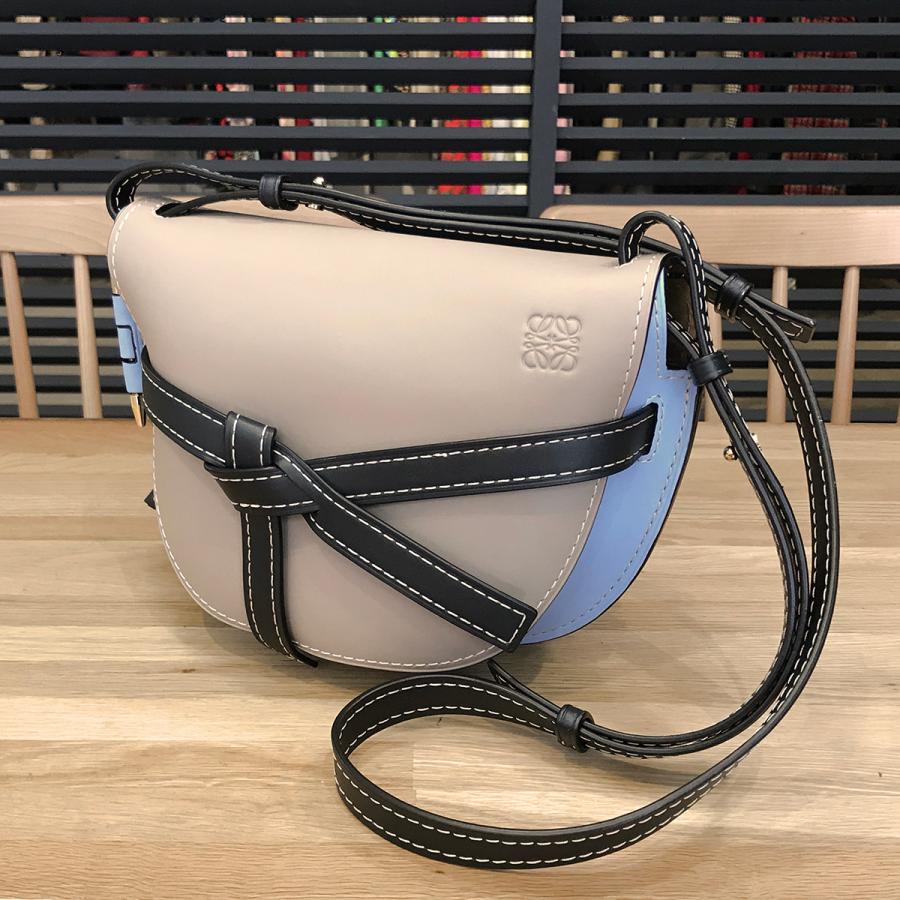 LOEWE（ロエベ） 【新品同様】ロエベ ゲートバッグ スモール