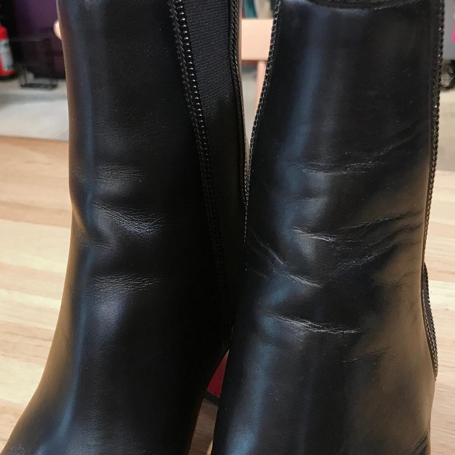Christian Louboutin 【超美品】 ルブタン スパイクスタッズ Christian Louboutin 【超美品】 ルブタン スパイクスタッズ