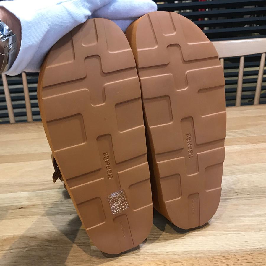 HERMES 【新品未使用】エルメス エニド サンダル ナチュラル HERMES 【新品未使用】エルメス エニド サンダル ナチュラル