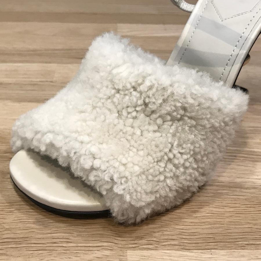 FENDI 【超美品】フェンディ フェンデファースト ヒールサンダル FENDI 【超美品】フェンディ フェンデファースト ヒールサンダル