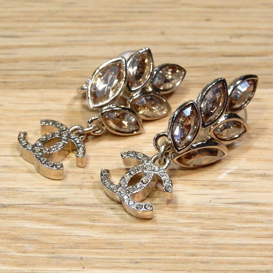 シャネル ピアス ココマーク ラインストーン ビジュー リーフ ゴールド シャネル ピアス ココマーク ラインストーン ビジュー リーフ ゴールド