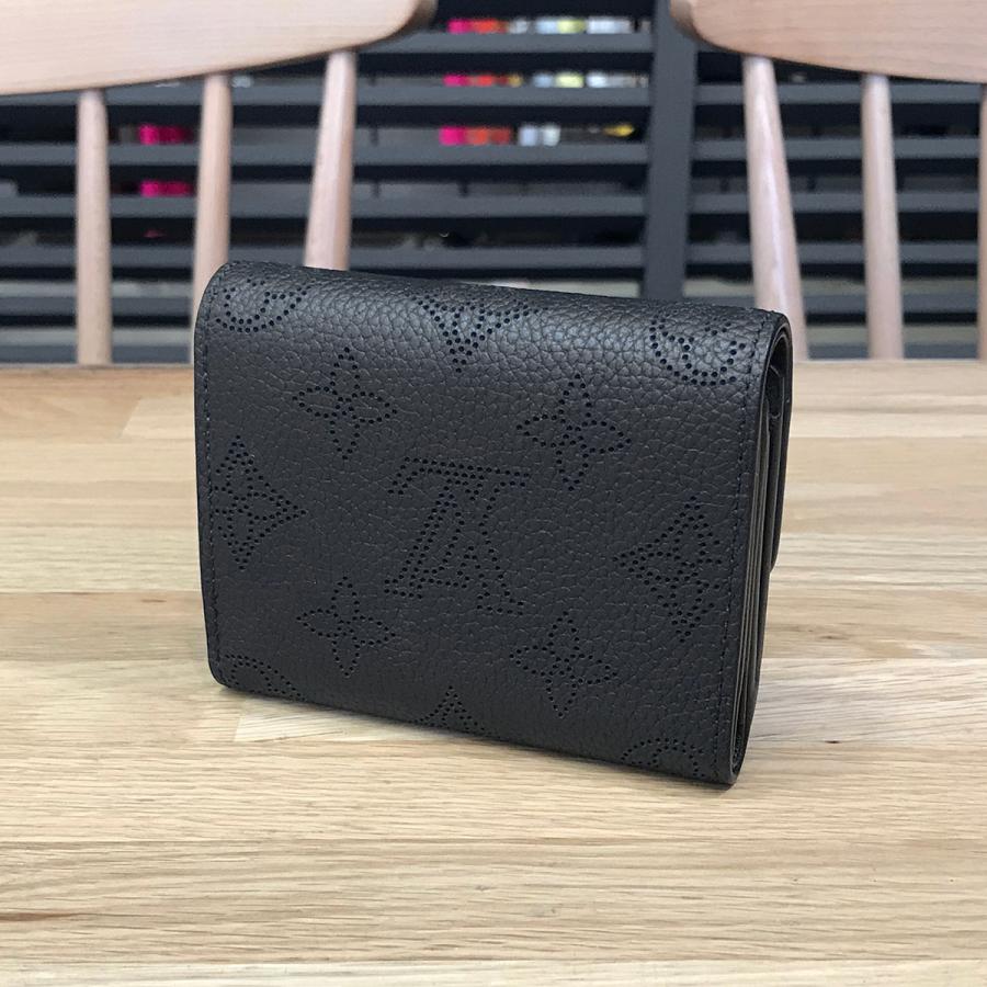 LOUIS VUITTON 【新品同様】ルイヴィトン マヒナ ポルトフォイユ LOUIS VUITTON 【新品同様】ルイヴィトン マヒナ ポルトフォイユ