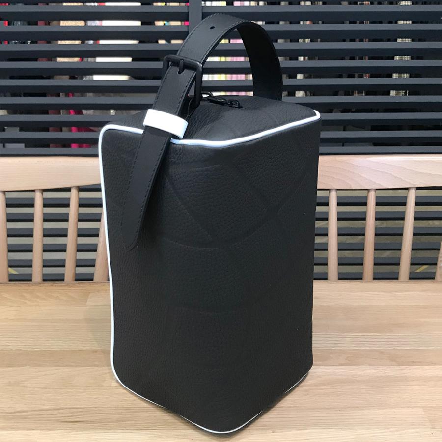 LOUIS VUITTON 【新品未使用】ルイヴィトン クローク LOUIS VUITTON 【新品未使用】ルイヴィトン クローク