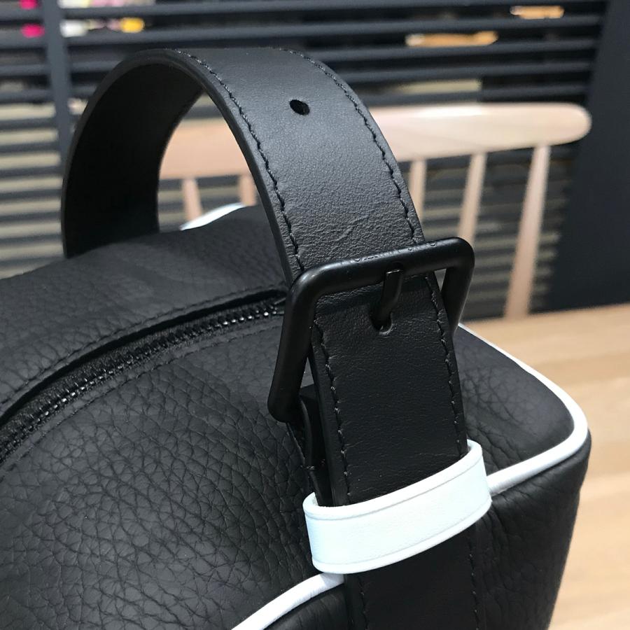 LOUIS VUITTON 【新品未使用】ルイヴィトン クローク LOUIS VUITTON 【新品未使用】ルイヴィトン クローク