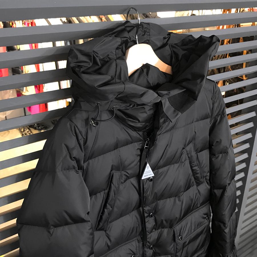 MONCLER 【超美品】モンクレール セール SERRE フリル ダウン MONCLER 【超美品】モンクレール セール SERRE フリル ダウン