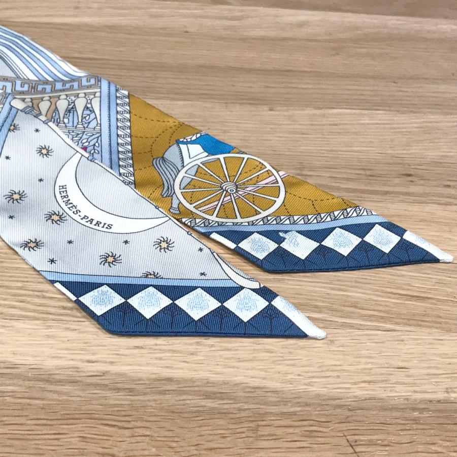 HERMES 【新品未使用】エルメス ツイリー オブジェドゥキュリオ HERMES 【新品未使用】エルメス ツイリー オブジェドゥキュリオ