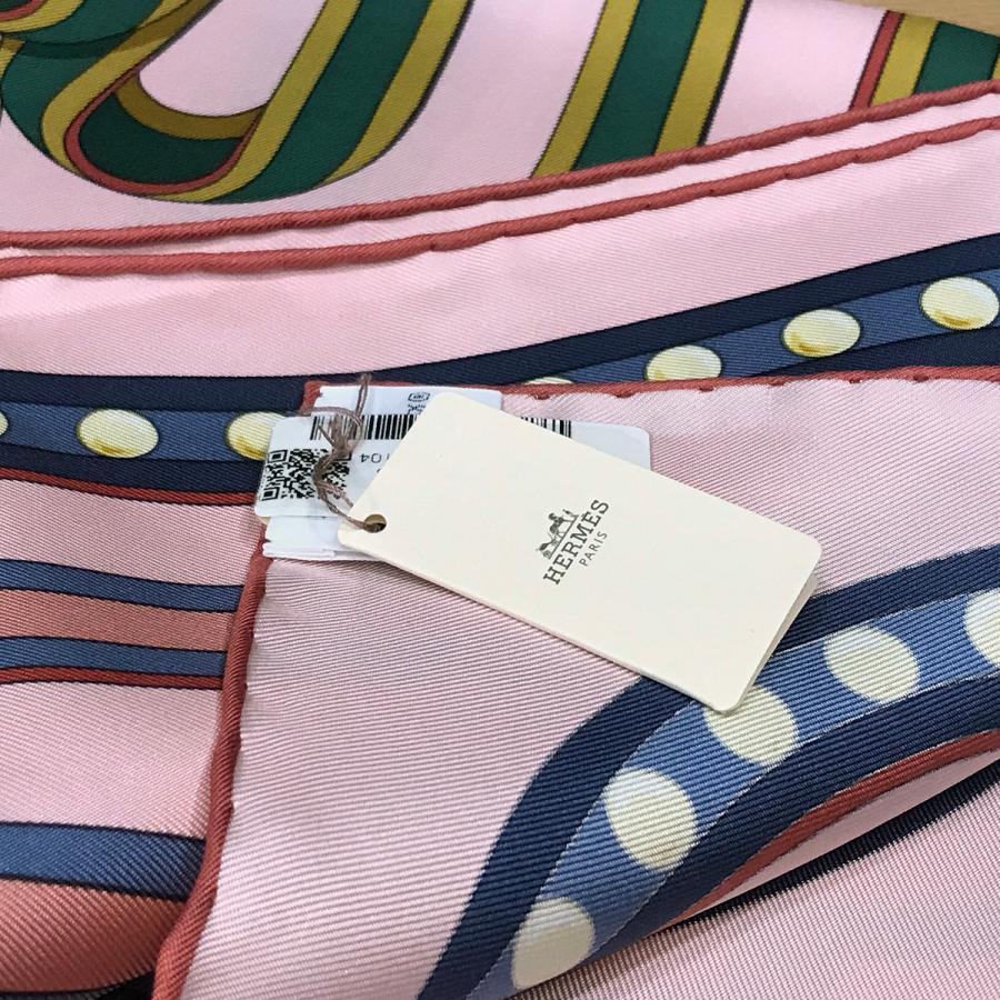 ✨️新品級✨️ エルメス カレ90 グラン・トゥラララ レディース スカーフ HERMES 【新品未使用】エルメス カレ90 グラントゥラララ スカーフ