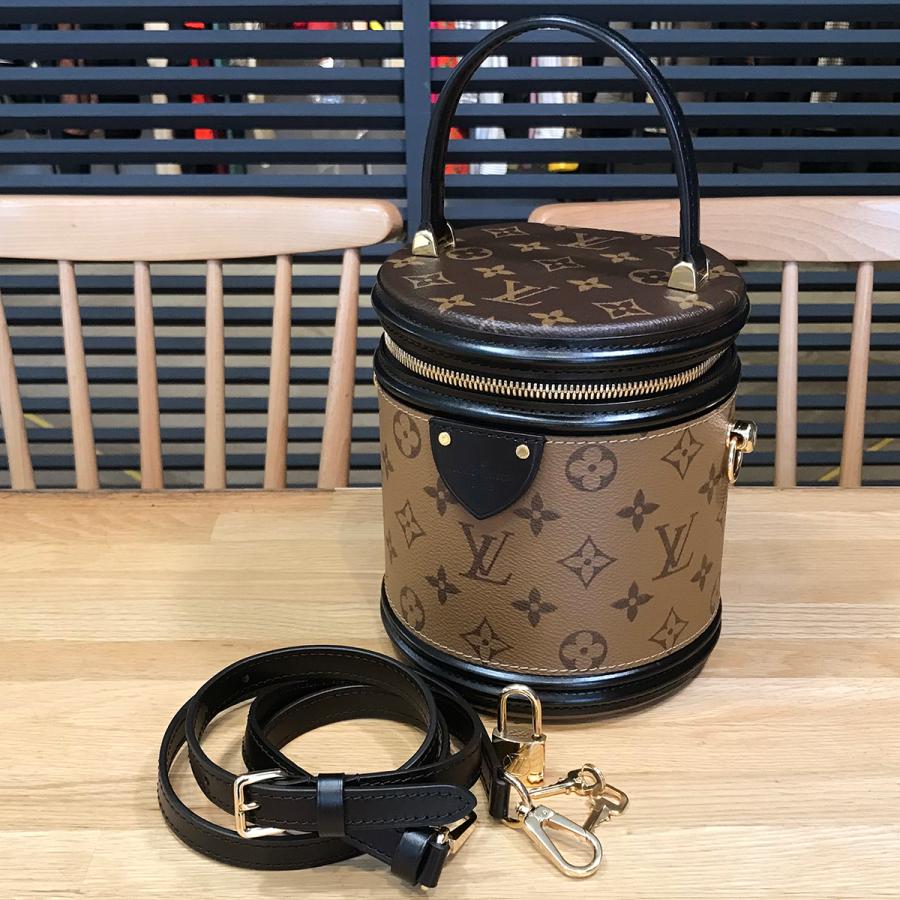 LOUIS VUITTON 【新品未使用】ルイヴィトン モノグラムリバース LOUIS VUITTON 【新品未使用】ルイヴィトン モノグラムリバース