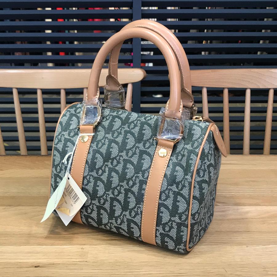 Christian Dior 【未使用】ディオール トロッター オブリーク Christian Dior 【未使用】ディオール トロッター オブリーク