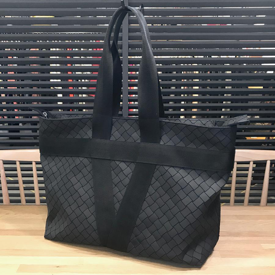 BOTTEGA VENETA 【新品同様】ボッテガヴェネタ イントレチャート BOTTEGA VENETA 【新品同様】ボッテガヴェネタ イントレチャート