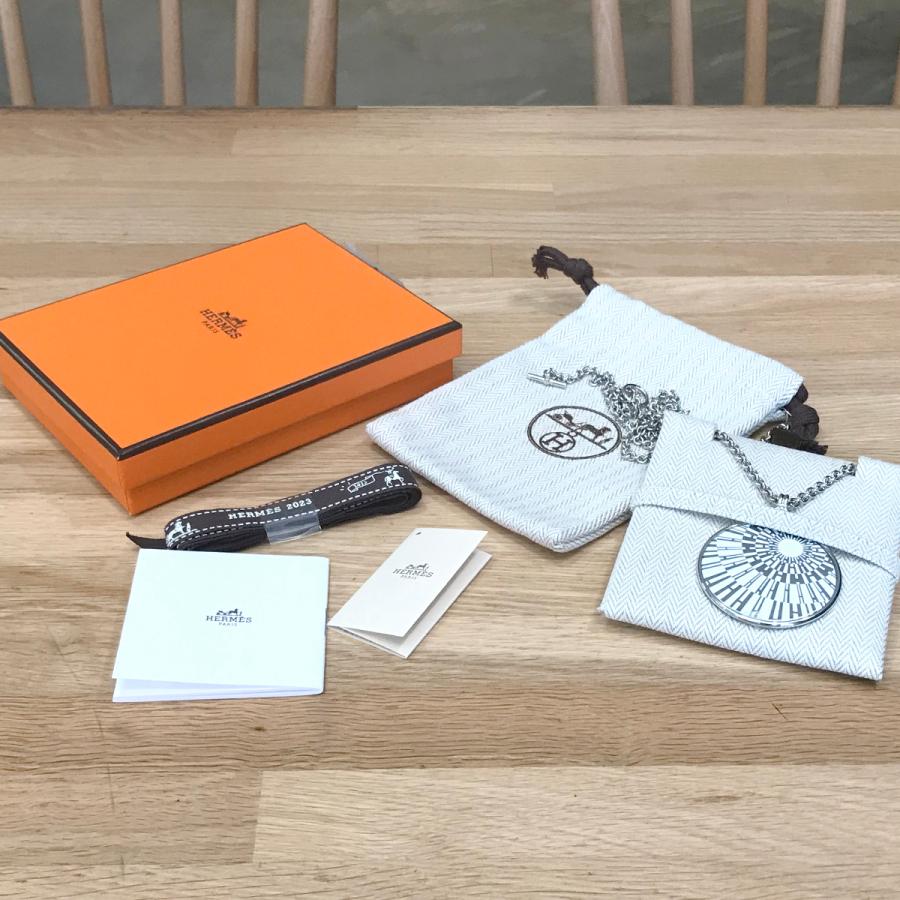 HERMES 【新品未使用】エルメス メダイユ クアドリッジ GM HERMES 【新品未使用】エルメス メダイユ クアドリッジ GM