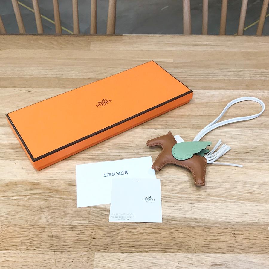 HERMES 【新品未使用】エルメス ロデオ ペガサス PM ゴールド HERMES 【新品未使用】エルメス ロデオ ペガサス PM ゴールド
