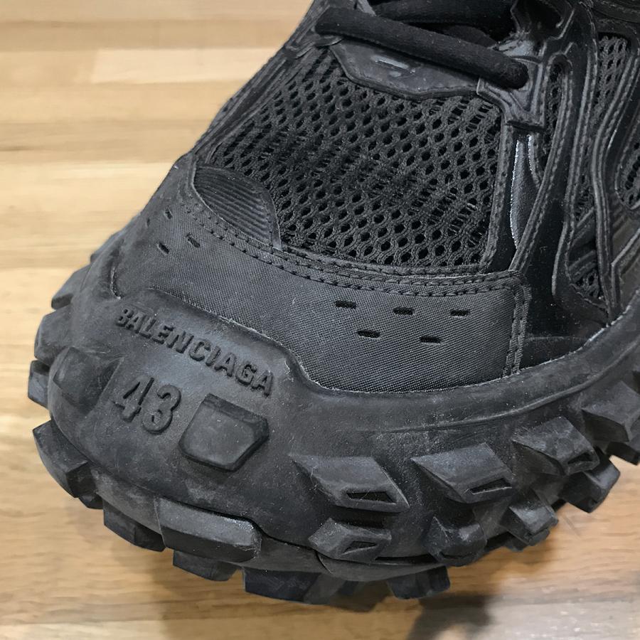 BALENCIAGA 【超美品】バレンシアガ バウンサー ディフェンダー BALENCIAGA 【超美品】バレンシアガ バウンサー ディフェンダー