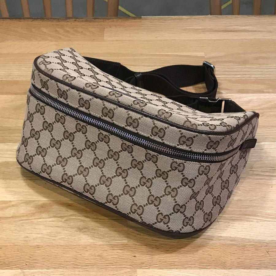 GUCCI（グッチ） 【超美品】グッチ GG柄 GGキャンバス ボディバッグ