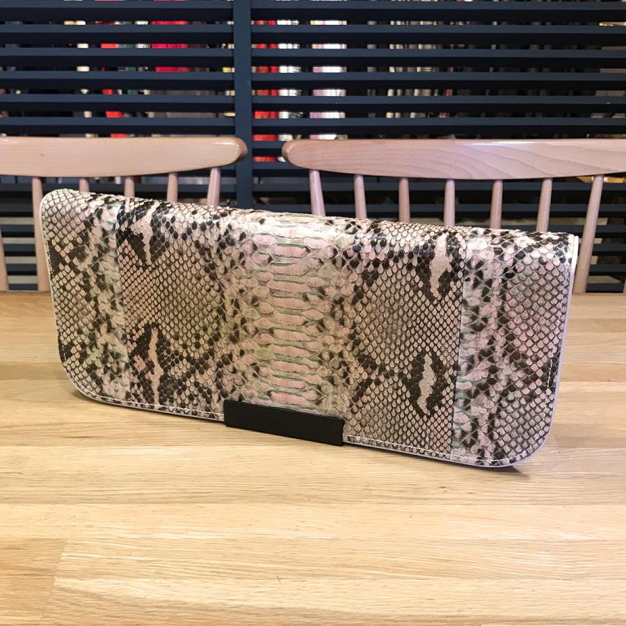 LOEWE 【超美品】ロエベ クラッチバッグ パイソン ヘビ革 パーティ 