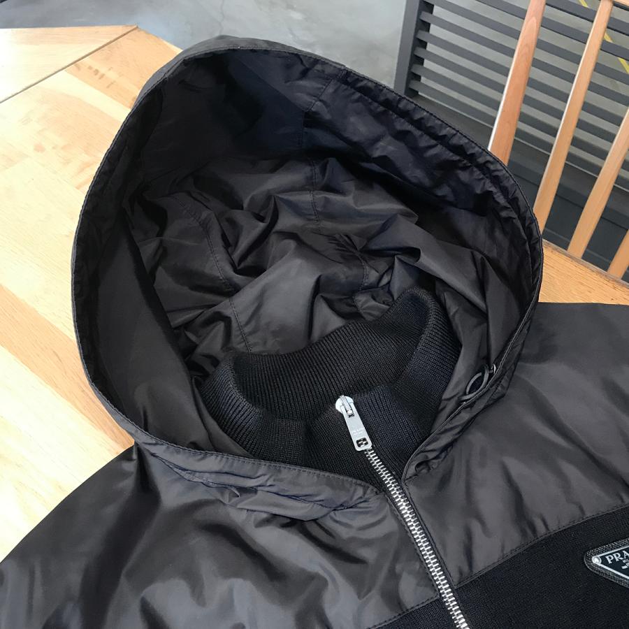 PRADA 【良品】プラダ ナイロン ニット 異素材切替 フード PRADA 【良品】プラダ ナイロン ニット 異素材切替 フード